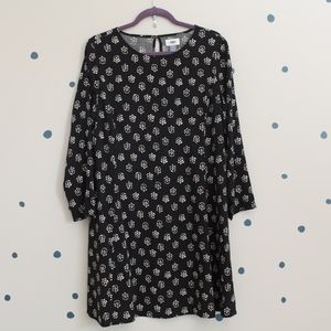 BLACK FLORAL DRESS - size medium